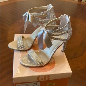 Gianni Bini Light Gold Rhinestone Heels